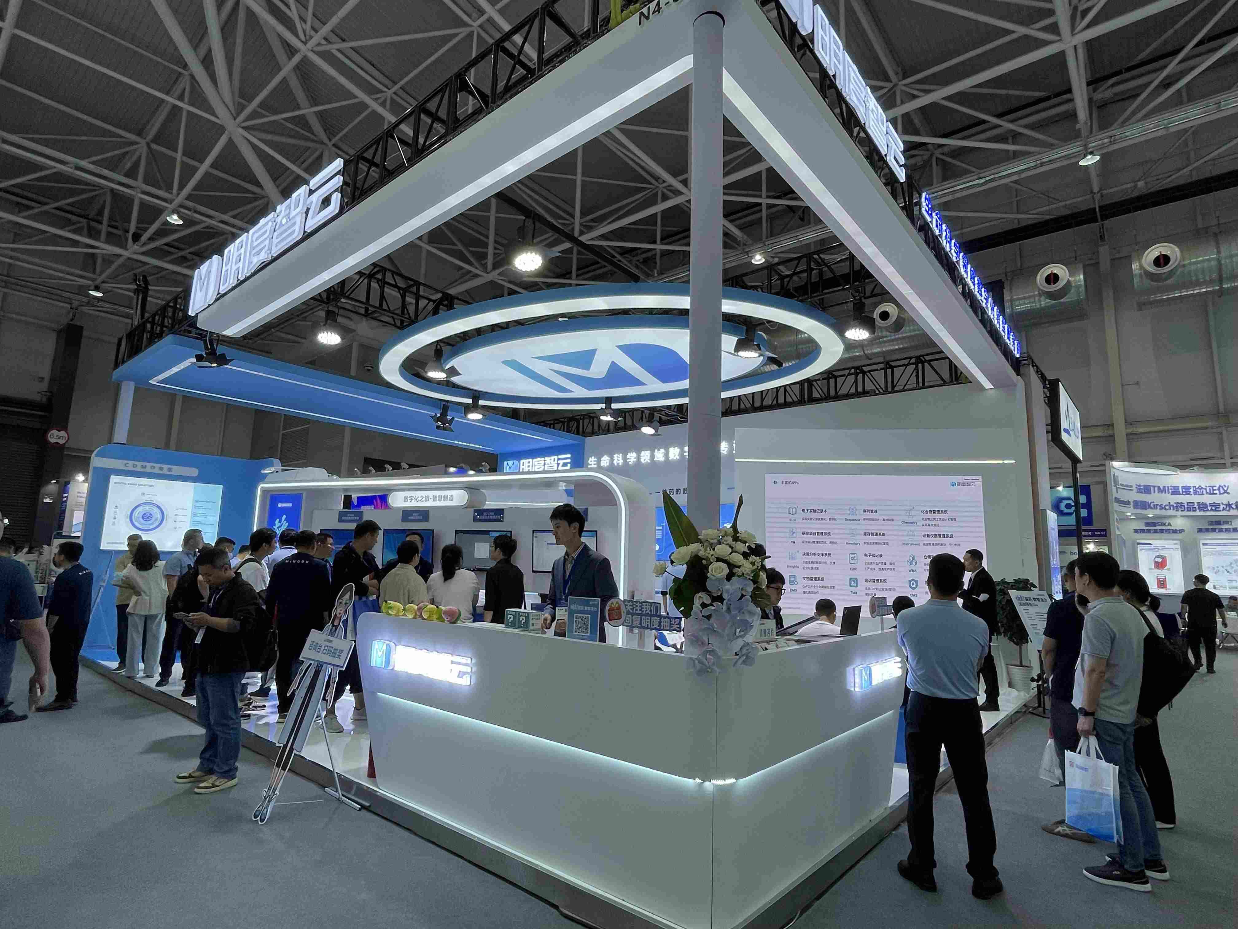 上海展台设计搭建最佳方案及专业供应商推荐-2